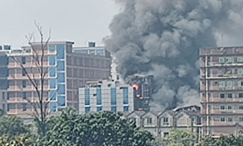 টঙ্গীতে এসেনশিয়াল ড্রাগসে আগুন, নিয়ন্ত্রণে ১৩ ইউনিট