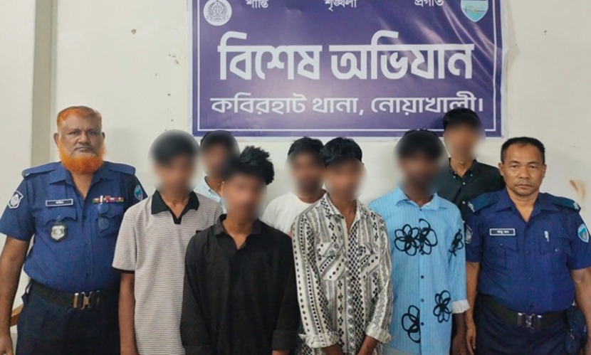 নোয়াখালীতে কিশোর গ্যাংবিরোধী অভিযানে আটক ৪৫