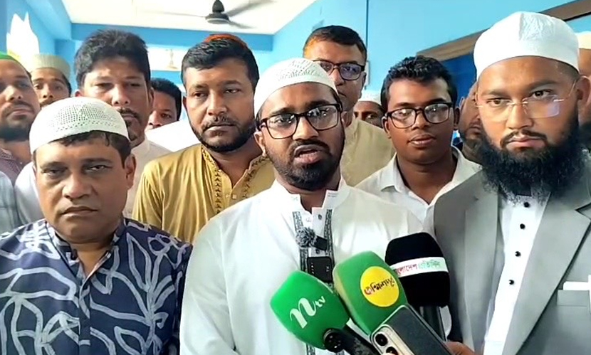 ইসলামী মূল্যবোধ থেকে যোজন যোজন দূরে জামায়াত: রাশেদ খাঁন