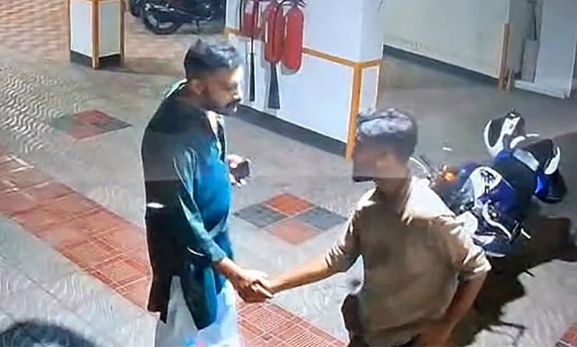 তাহসিফের বন্ধুকে হেফাজতে নিয়েছে পিবিআই