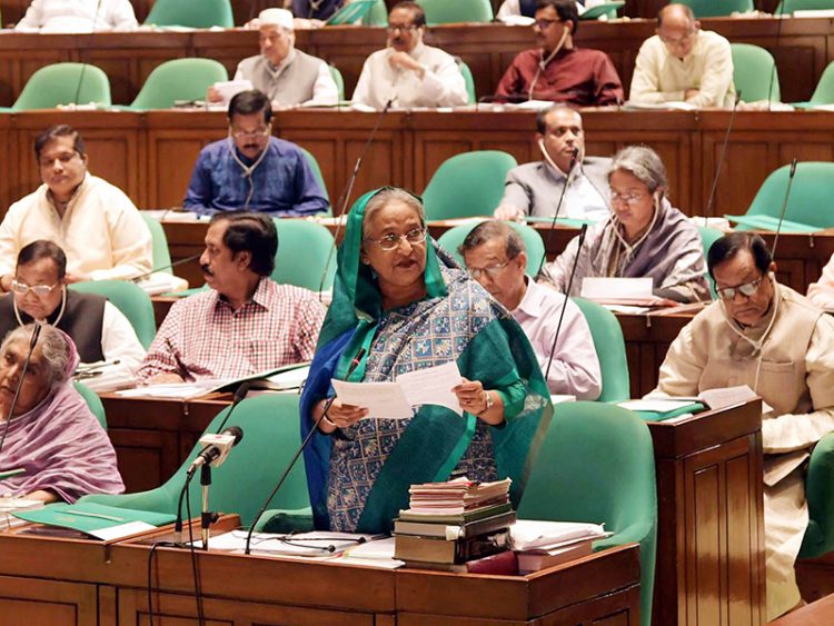 ‘বাংলাদেশ গ্যাসের ওপর ভাসে- কথাটা ঠিক না’