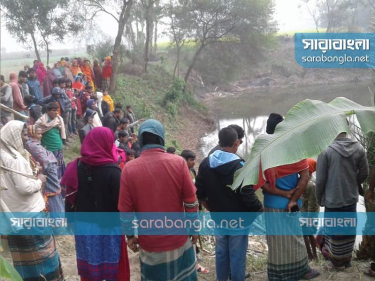 ওড়না-স্যান্ডেল মিলল তুলার ক্ষেতে, পুকুরে মিলল মৃতদেহ