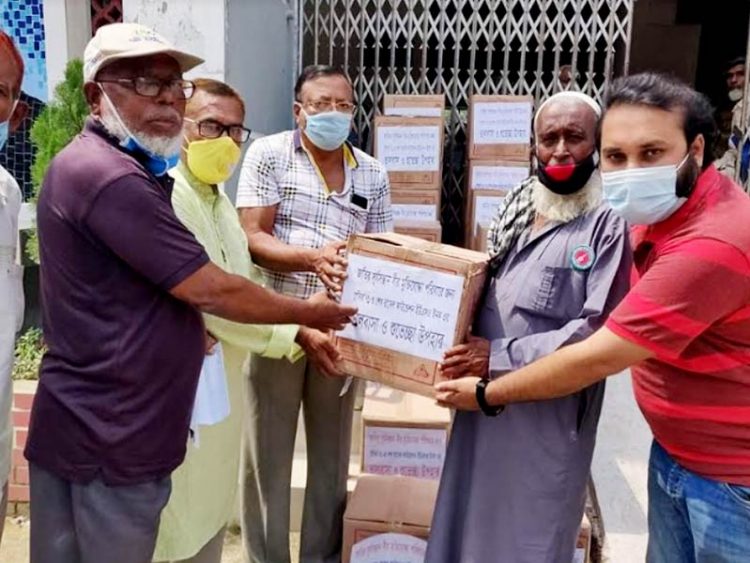 মুক্তিযোদ্ধা পরিবারকে উপহার দিলো গৌরব ’৭১