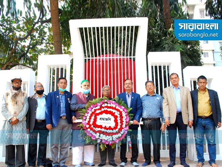 ‘স্বৈরাচারের পতন হলেও গণতন্ত্রের সংকট রয়ে গেছে’