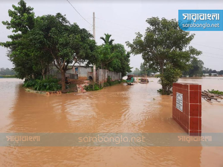 রৌমারীর ৩৫ গ্রাম প্লাবিত, ২১টি বিদ্যালয়ে বন্ধ শিক্ষা কার্যক্রম