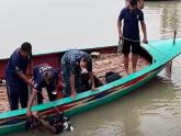 মুন্সীগঞ্জে ট্রলারডুবি: উদ্ধারে নৌবাহিনীর ডুবুরি দল