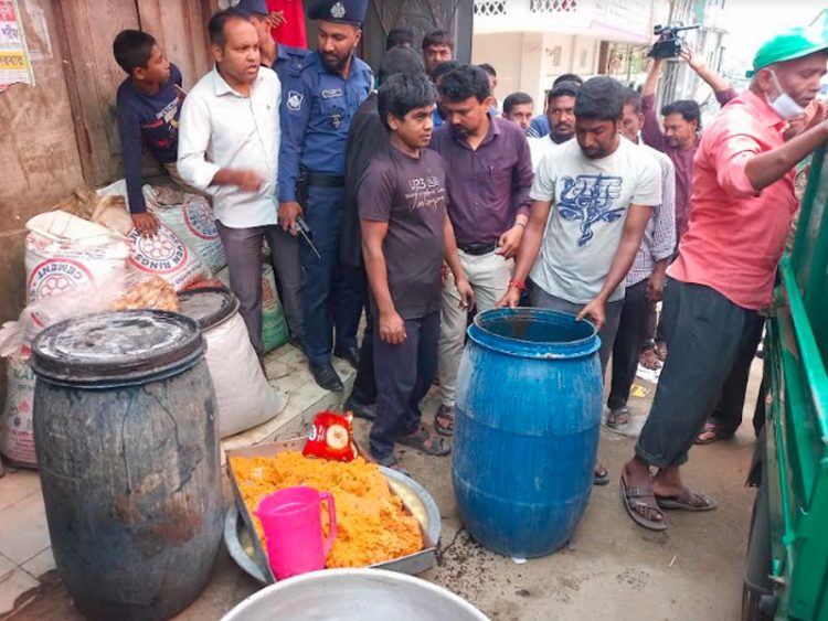 রাঙ্গামাটির হিলমুন সুইটসকে ৩ লাখ টাকা জরিমানা