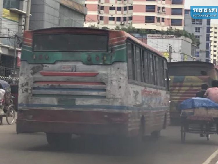 বায়ুদূষণ রোধে পুরনো বাস তুলে দেওয়ার তাগিদ