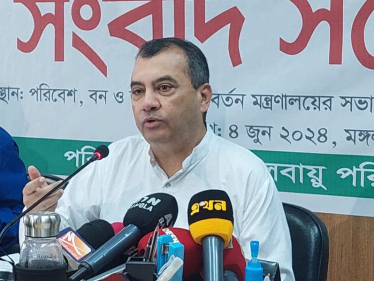 ‘প্লাস্টিক উৎপাদন-ব্যবহারকারীদের দূষণের জন্য দায়ী করা হবে’