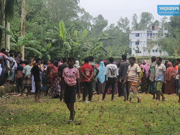 নিখোঁজের ৯ দিন পর শিশুর বস্তাব‌ন্দি দ্বিখ‌ণ্ডিত মরদেহ উদ্ধার